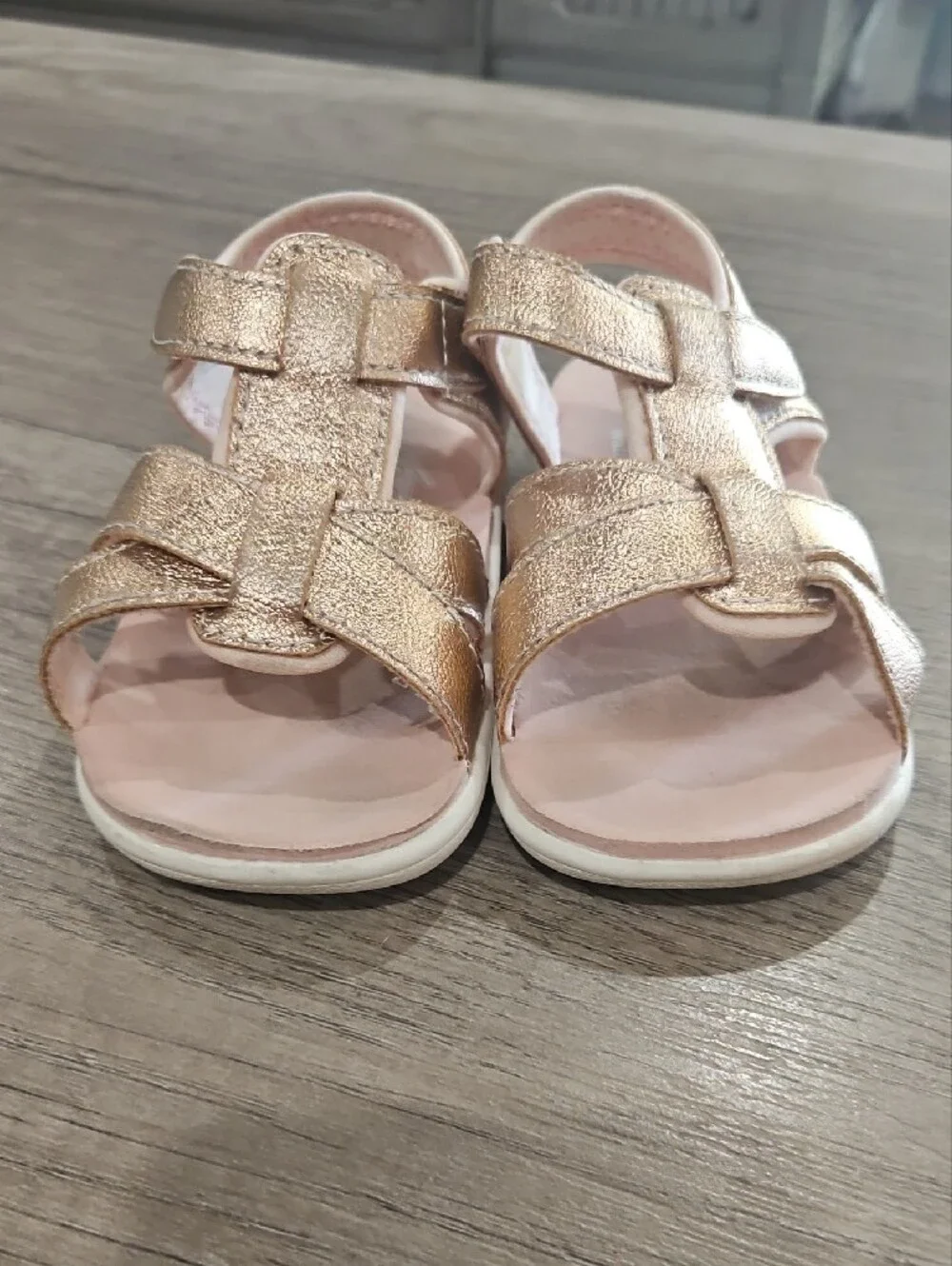 See Kai Run Metallic Rose Gold Strappy Kids Sandals size 6
